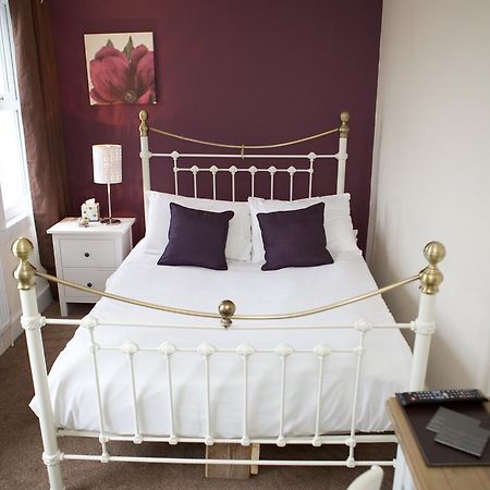Bristol Serviced Lets - 152/154 Bath Road Экстерьер фото