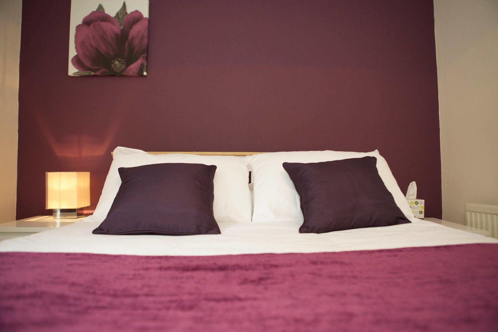 Bristol Serviced Lets - 152/154 Bath Road Экстерьер фото