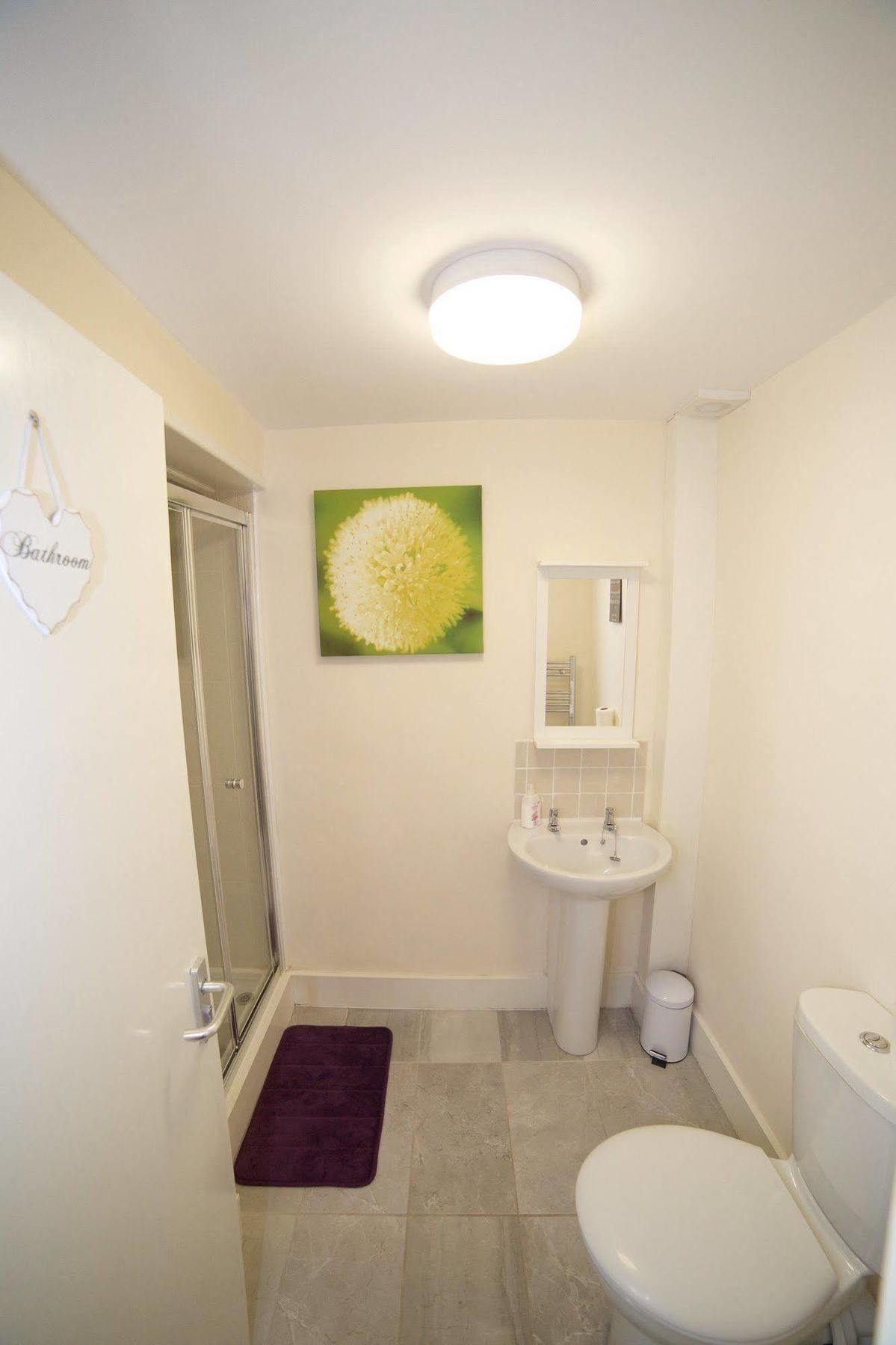 Bristol Serviced Lets - 152/154 Bath Road Экстерьер фото